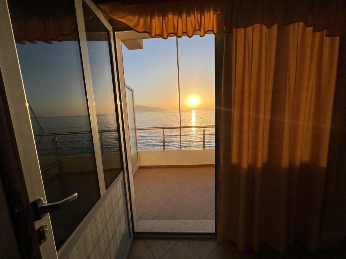Hotel Jonufra Kanine Екстер'єр фото