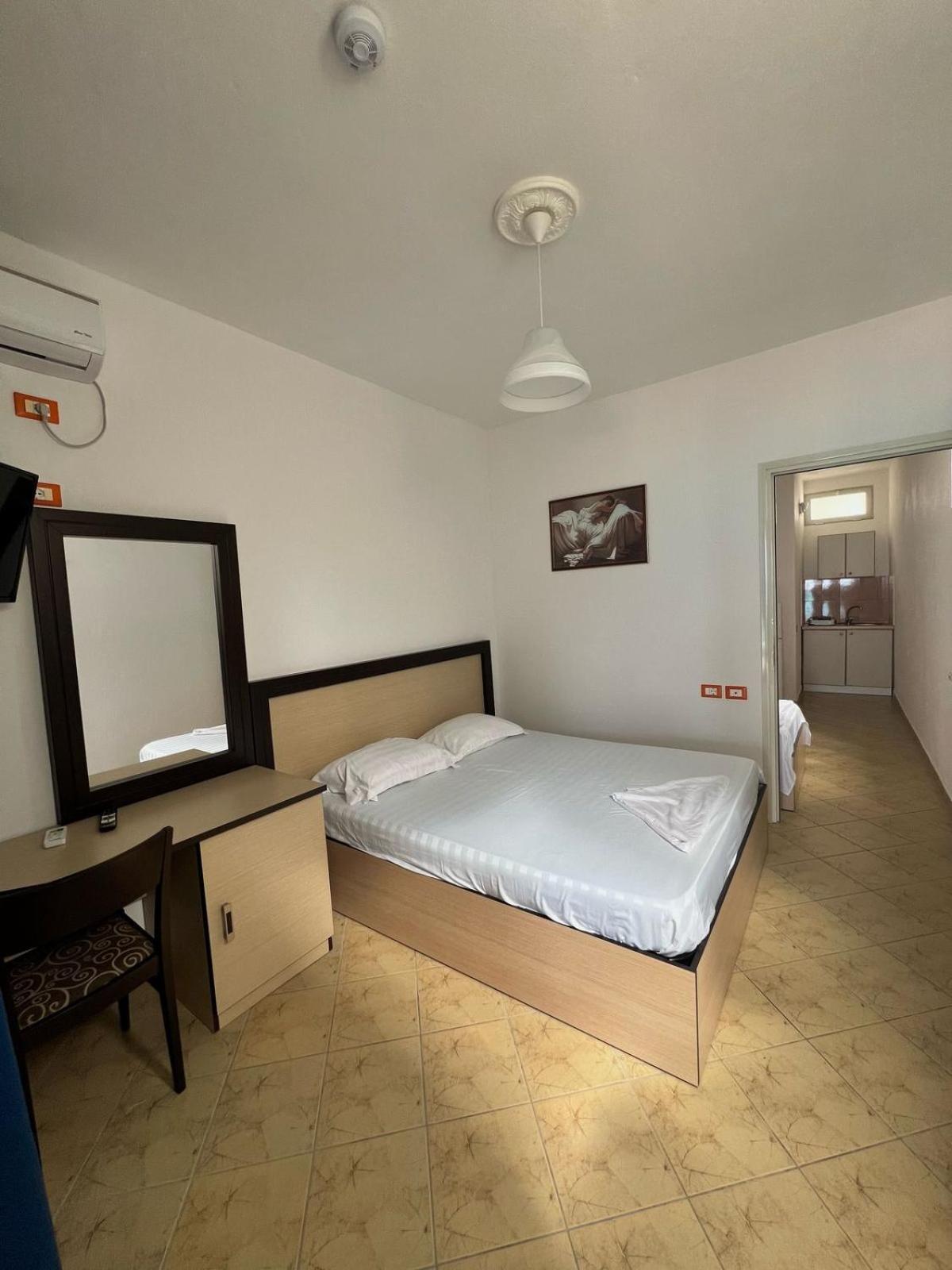 Hotel Jonufra Kanine Екстер'єр фото