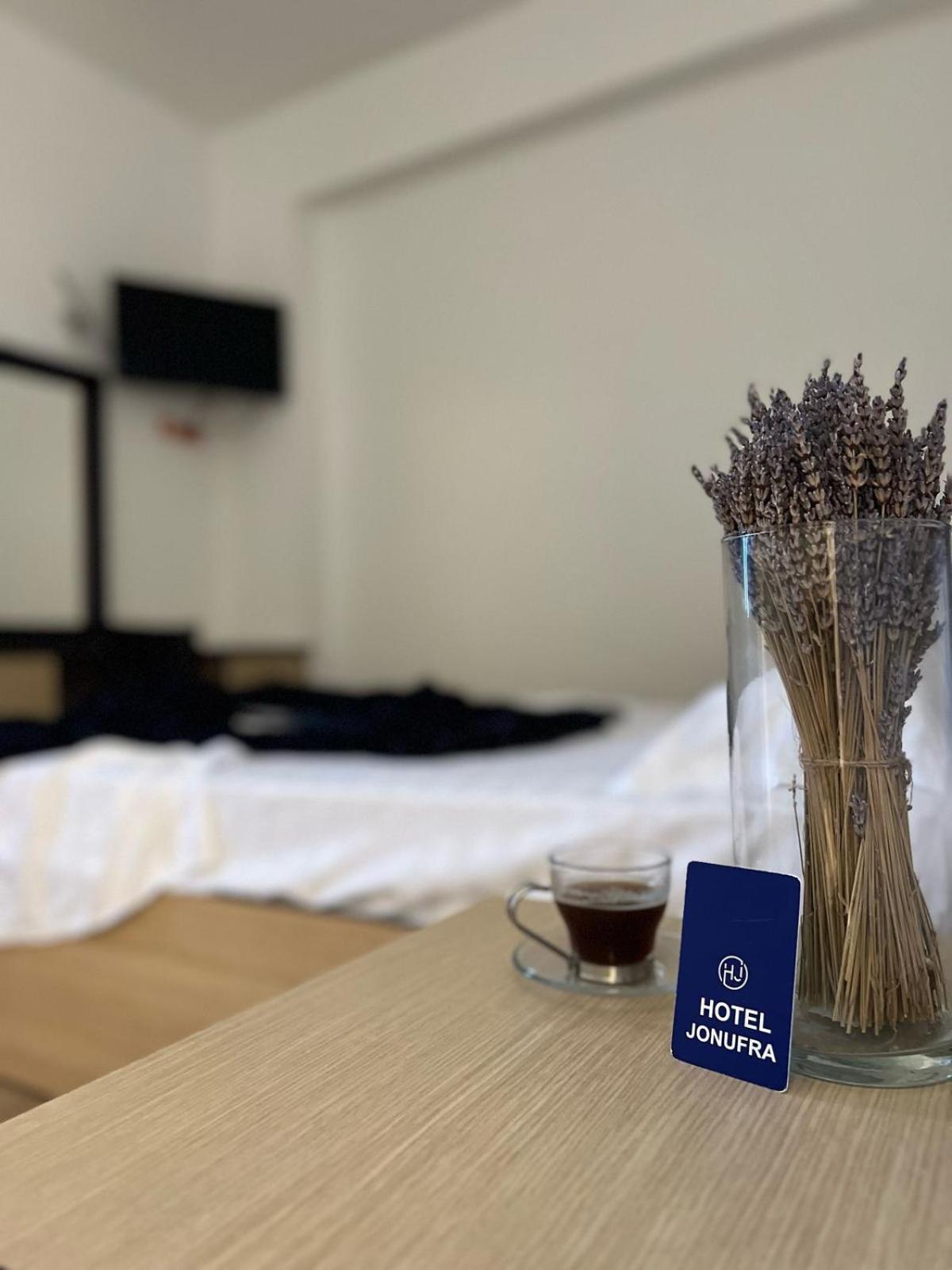 Hotel Jonufra Kanine Екстер'єр фото